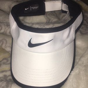 Black and white nike visor